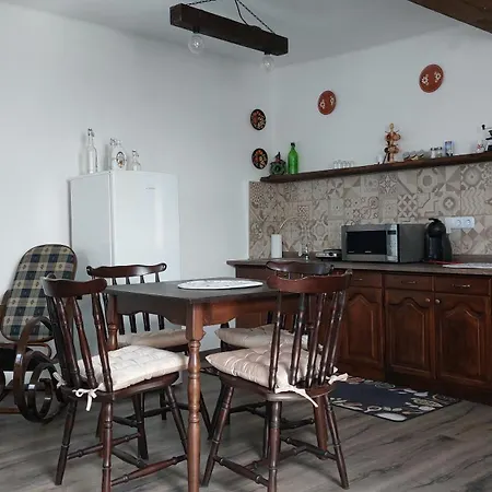 Apartamento Konyhadűlő *
