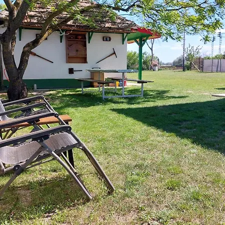 Apartamento Konyhadűlő